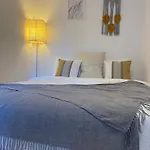 Boho Apartment, Salezego 6 *