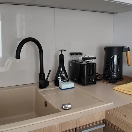 Boho Apartment, Salezego 6 アパート *