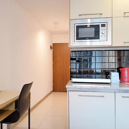 Boho Apartment, Salezego 6 *